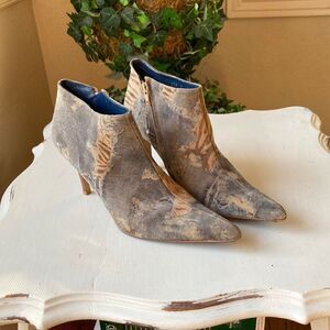 Anthropologie Rebecca Sanver Suede Tiger Print Bootie Size EUR 41